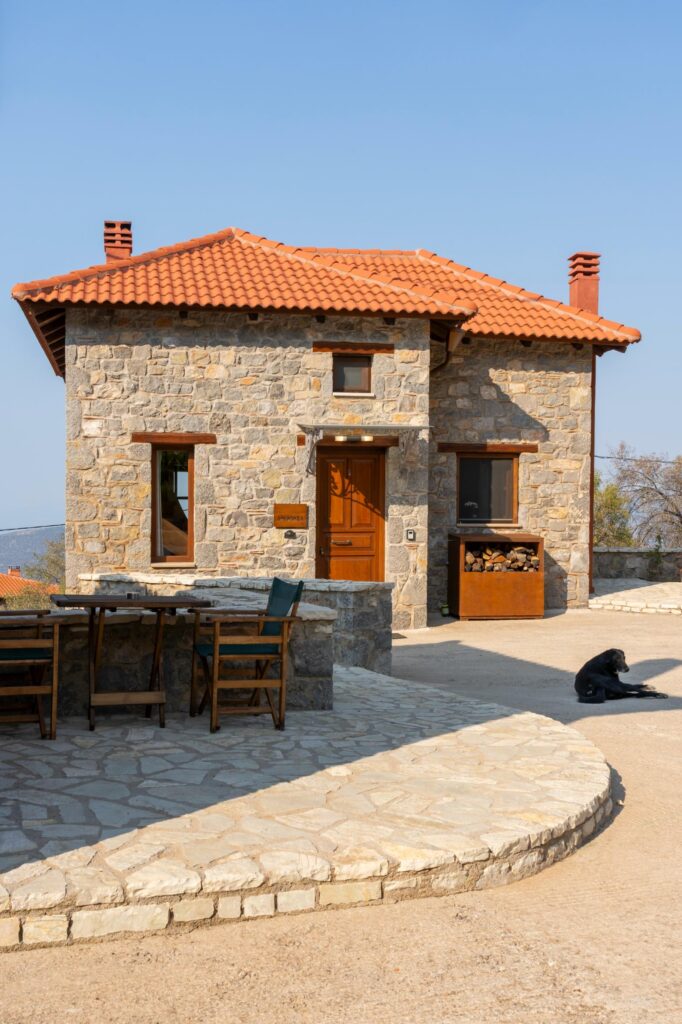 Meliades Arachova Arethousa